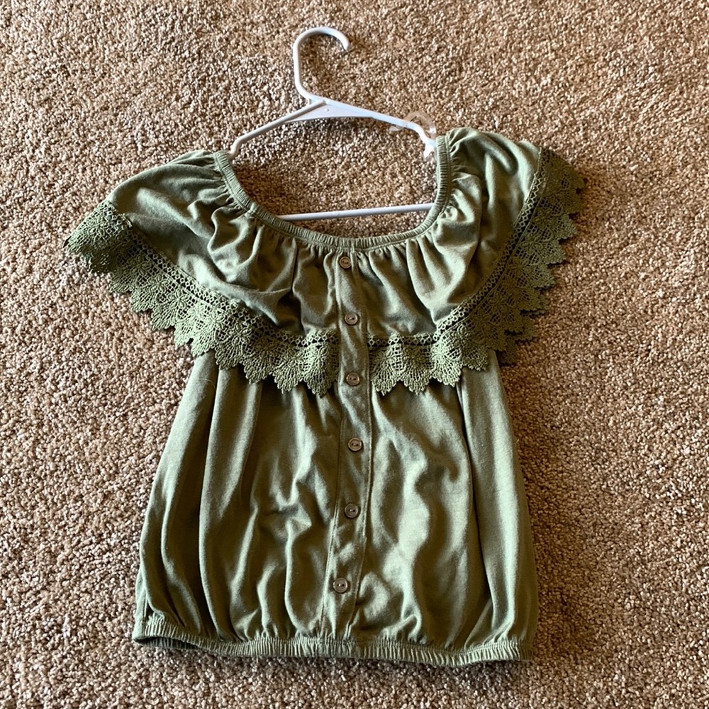 Crop top from NOBO
